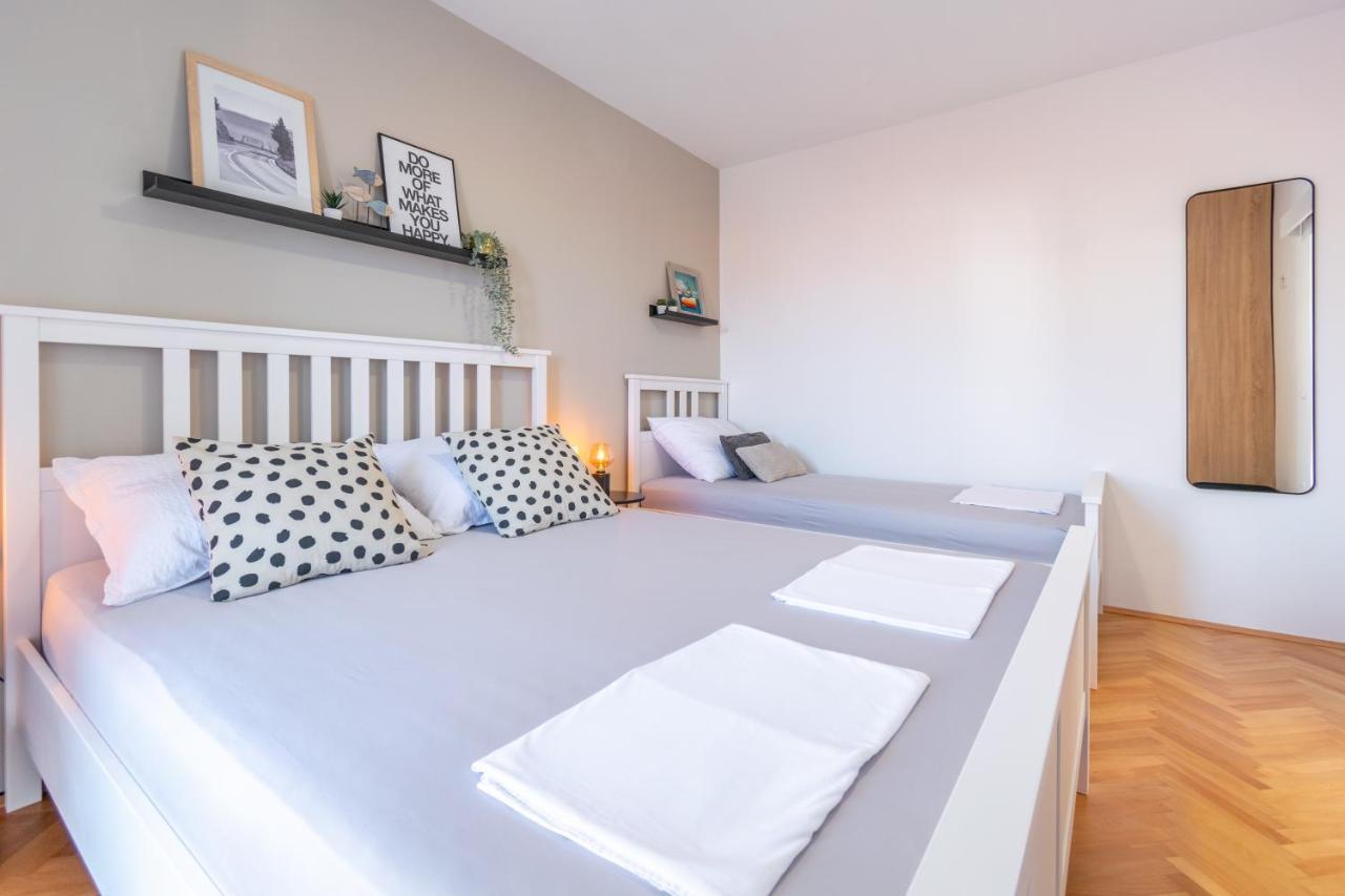 Apartmani Zora Makarska Buitenkant foto