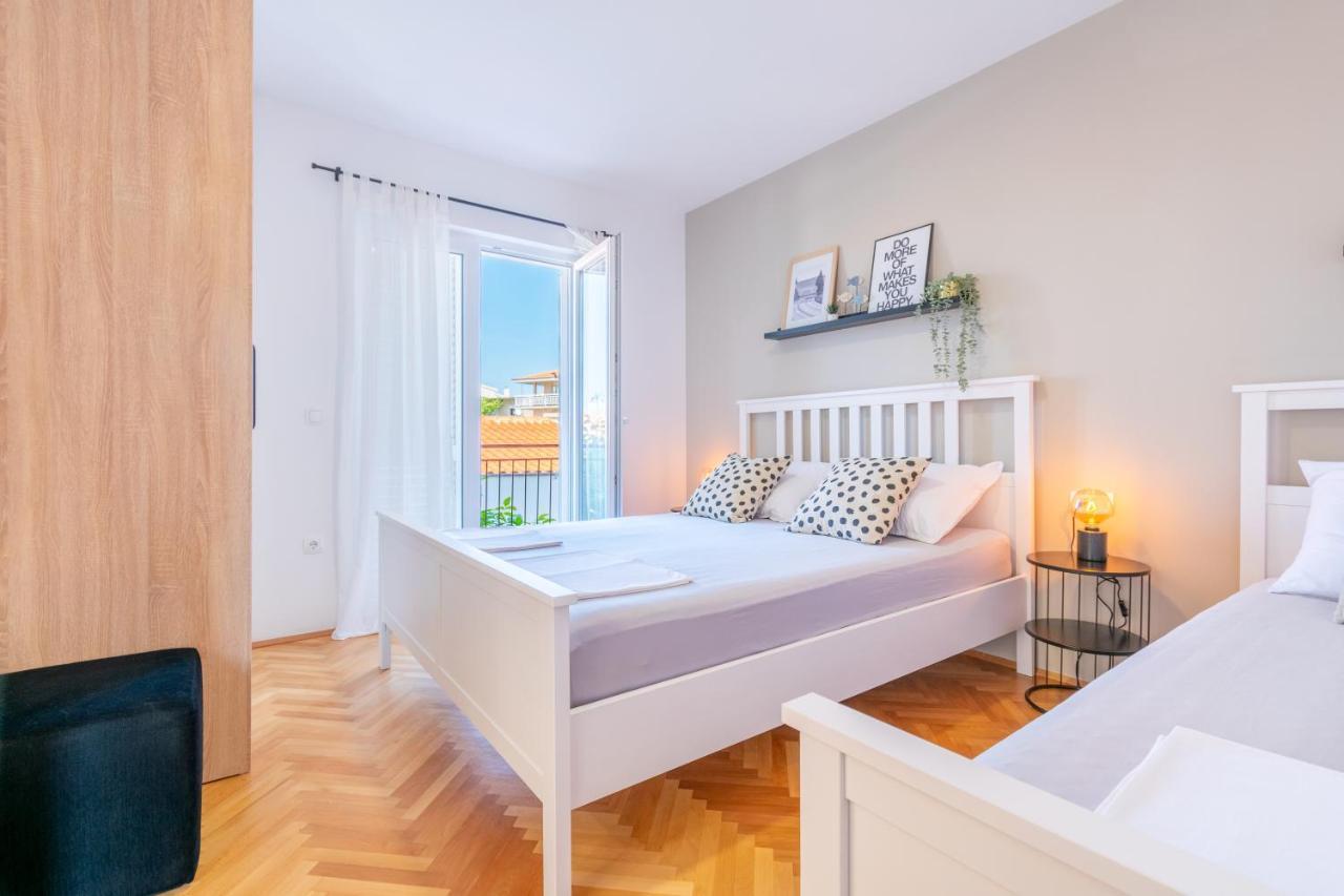 Apartmani Zora Makarska Buitenkant foto