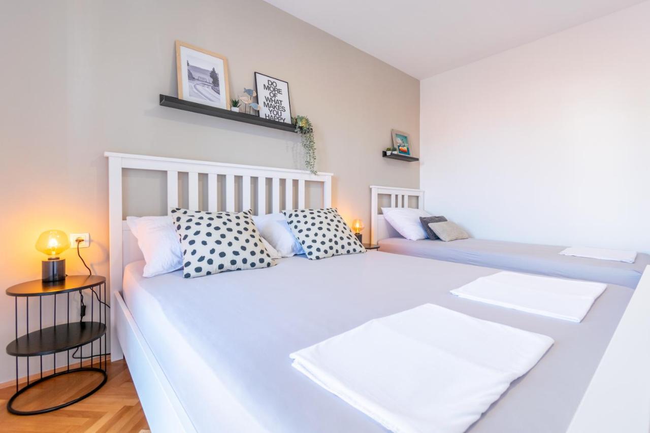 Apartmani Zora Makarska Buitenkant foto