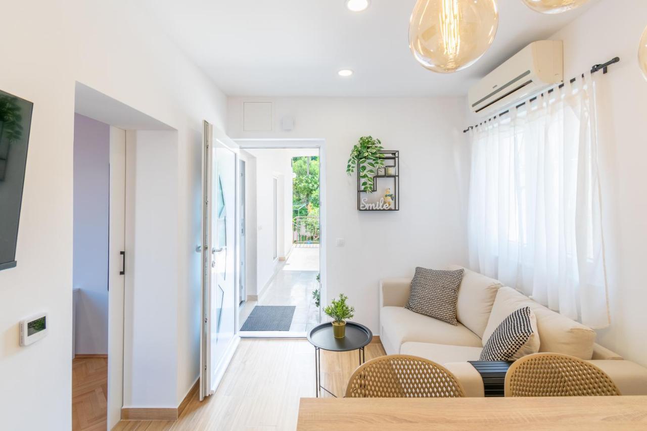 Apartmani Zora Makarska Buitenkant foto