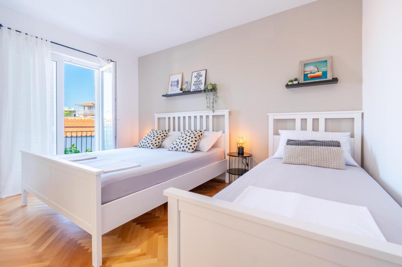Apartmani Zora Makarska Buitenkant foto
