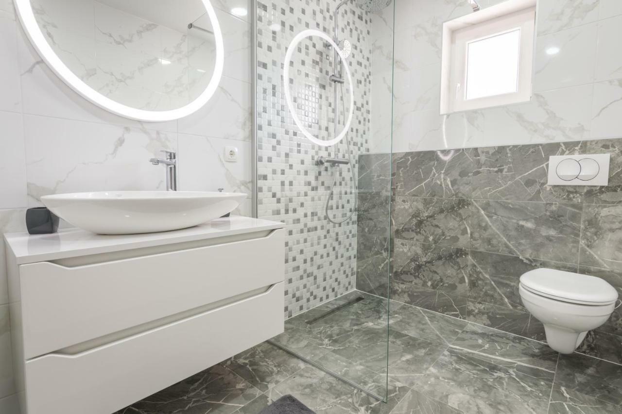Apartmani Zora Makarska Buitenkant foto