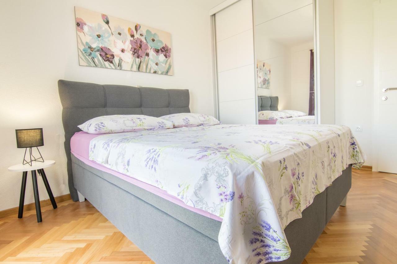 Apartmani Zora Makarska Buitenkant foto